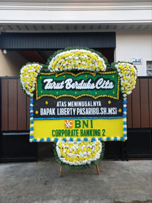 Papan Bunga Duka di Jatingaleh