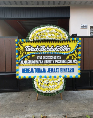 Papan Bunga Duka di Jatingaleh